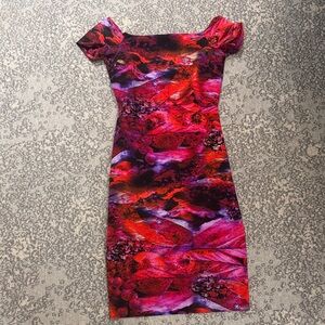 Chiara Boni Fitted Off‑Shoulder Mini Dress in Red & Pink Abstract Print